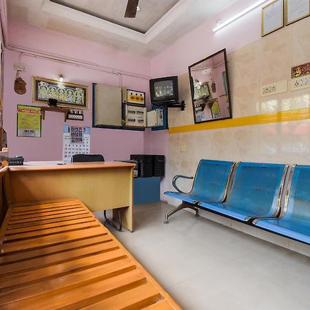 Hotel O K.S.Lodge Tribhuvanam Eksteriør bilde