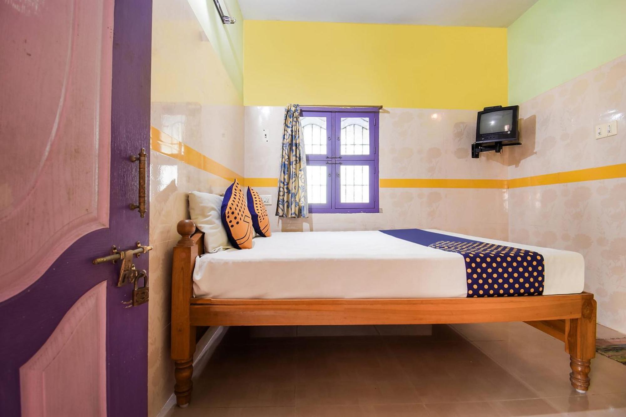 Hotel O K.S.Lodge Tribhuvanam Eksteriør bilde